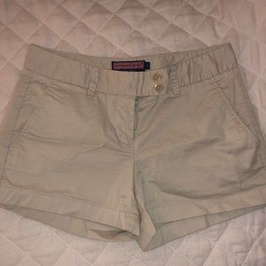 Vineyard vines shorts